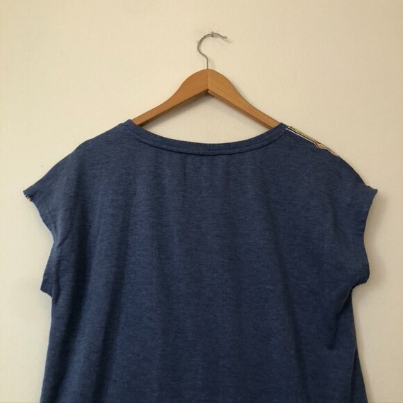 JANE AND DELANCEY Solid Blue Rainbow Shoulder Stripe Gay Pride Month Pride Top M - Picture 10 of 10